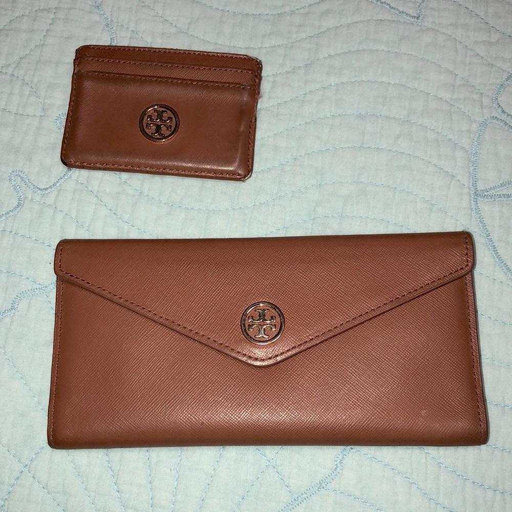 Authentic Tory Burch wallet